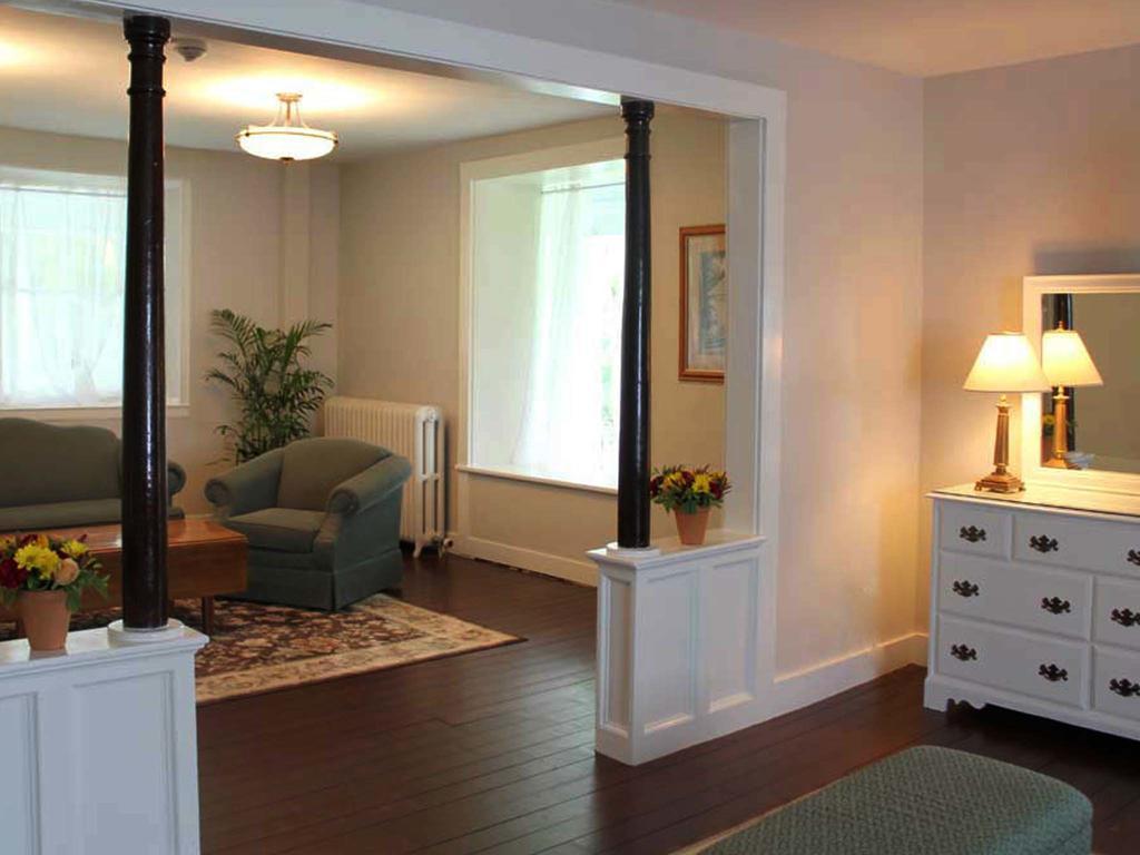 Basin Harbor Hotel Vergennes Eksteriør billede